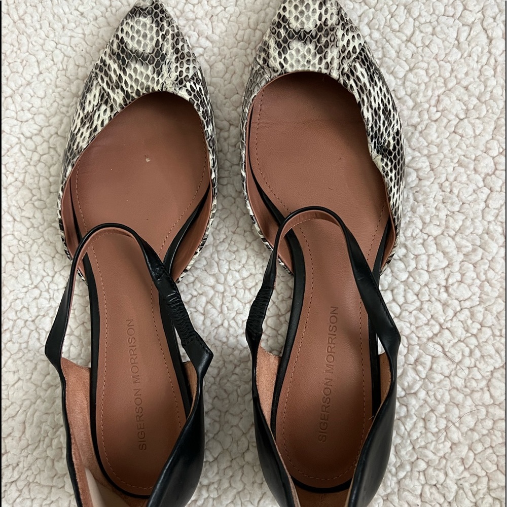 Sigerson Morrison pointed  toe flats